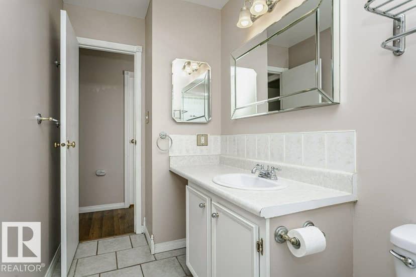 2083 Saddleback Rd NW — photo 19 of 25