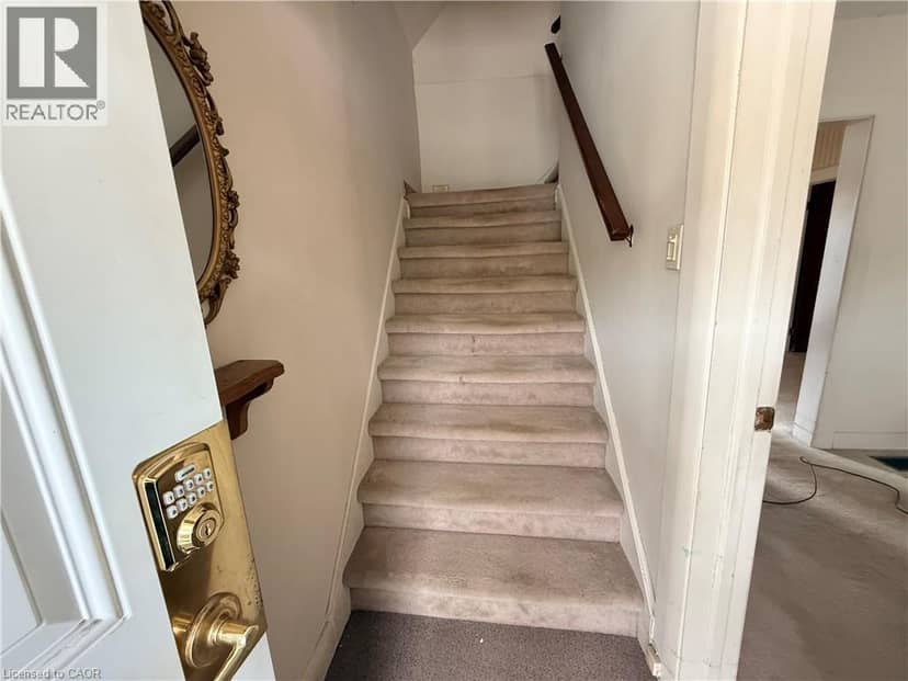 358 BARTON Street E — photo 19 of 30