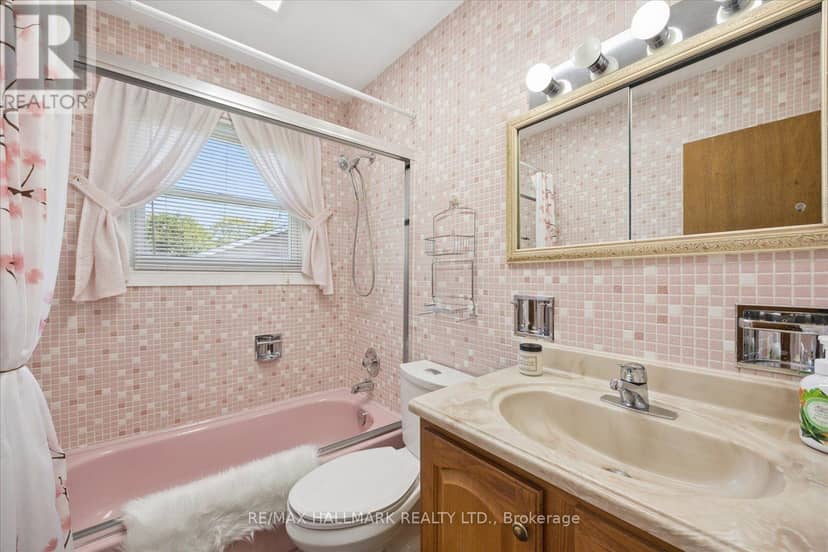 139 Elinor Avenue — photo 18 of 33