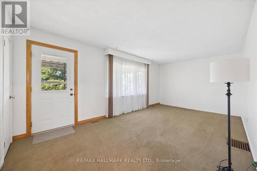 139 Elinor Avenue — photo 5 of 33