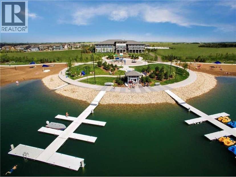 198 Masters Avenue SE — photo 29 of 37