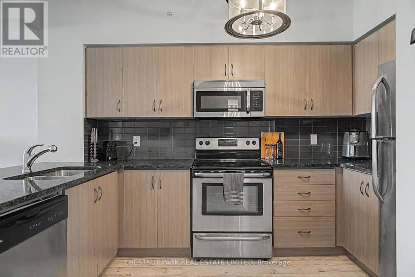 1503 - 9255 Jane Street — photo 7 of 40