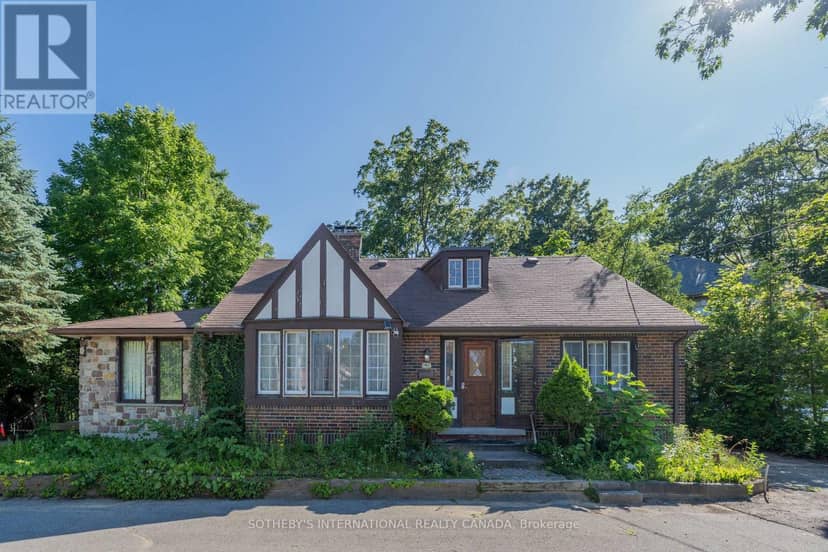 1462 Hurontario Street, Mississauga