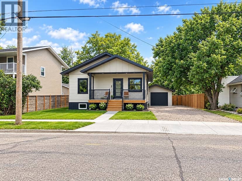 109 7th STREET, Weyburn