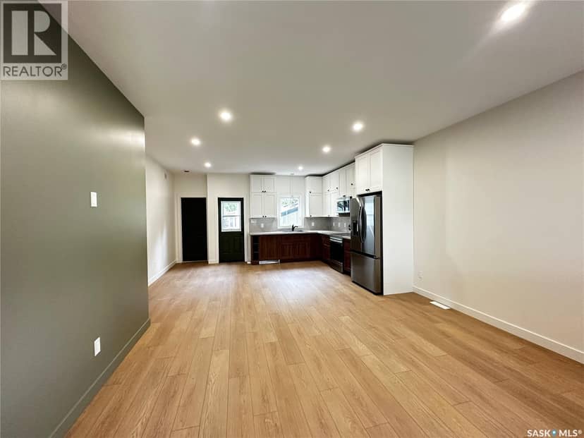 109 7th STREET, Weyburn, photo 6