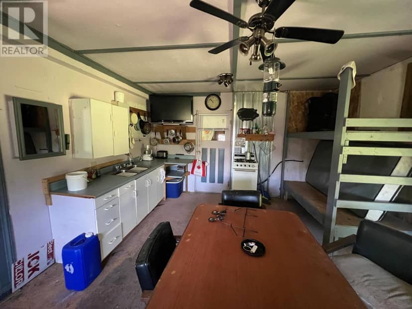 4167 Highway 638 — photo 9 of 17