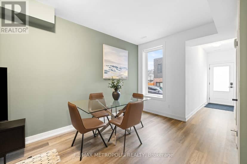 447 Lansdowne Avenue — photo 14 of 40