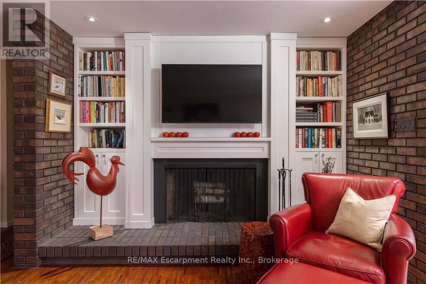 1168 Carey Road — photo 13 of 35