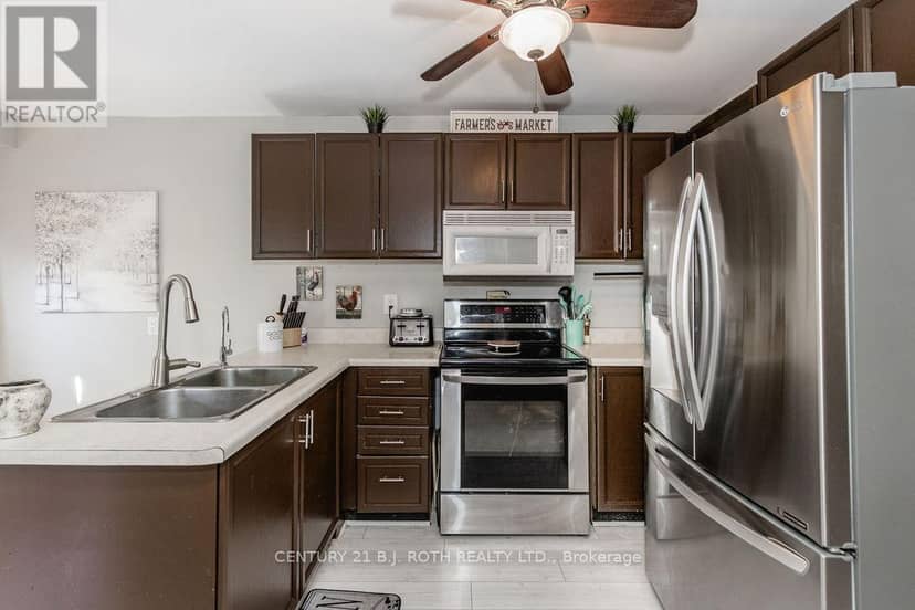 99 Cardinal Street — photo 4 of 38