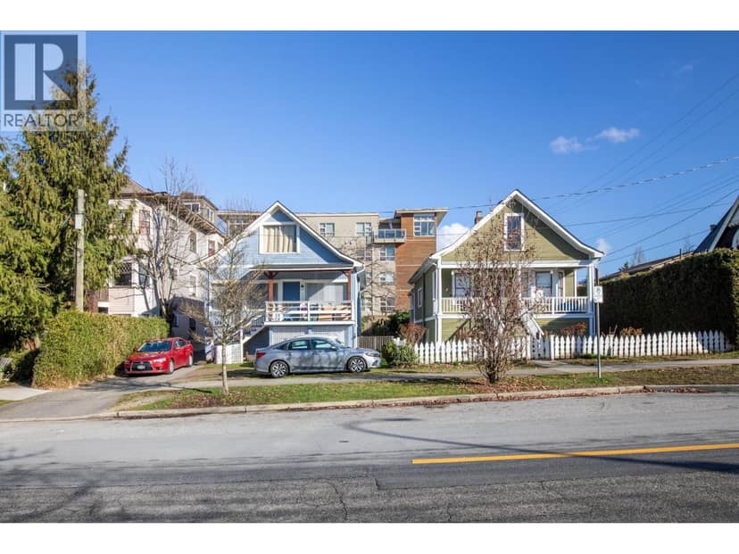 164 E 10TH STREET, North Vancouver, photo 3