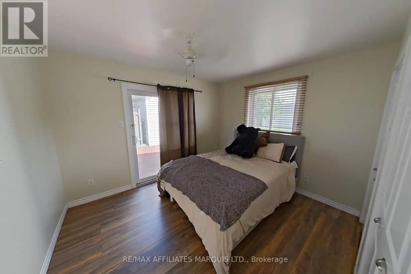 1101 McConnell Avenue — photo 11 of 16