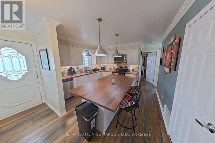 1101 McConnell Avenue — photo 14 of 16