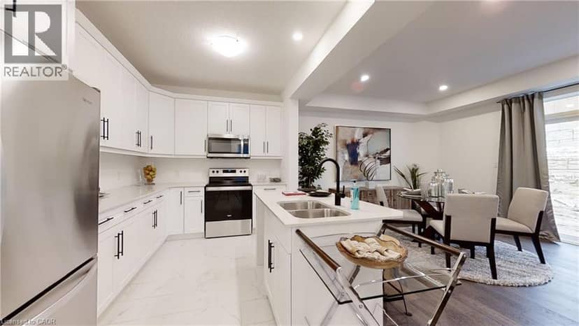 163 JULIE Crescent, London, photo 3