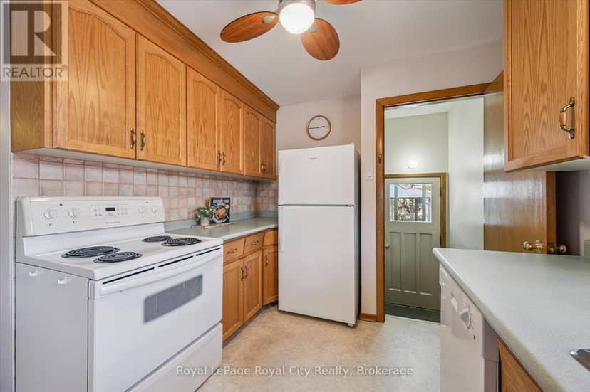10 Paul Avenue — photo 14 of 40