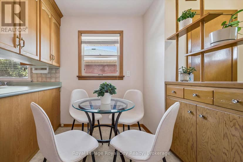 10 Paul Avenue — photo 9 of 40