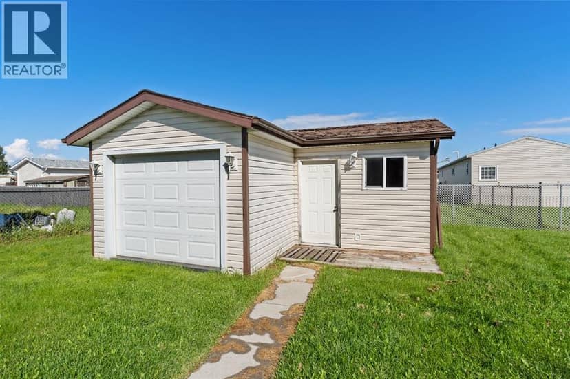 29 Keystone Place, Whitecourt, photo 2