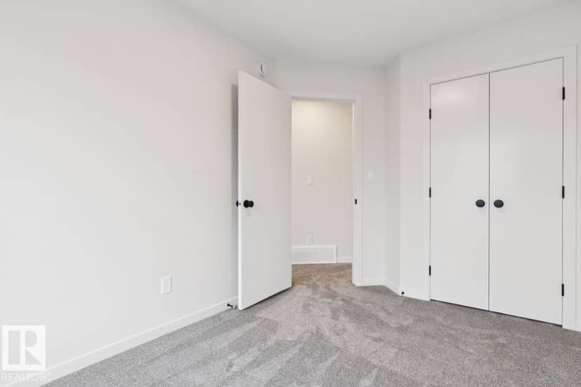 436 31 ST SW — photo 38 of 40