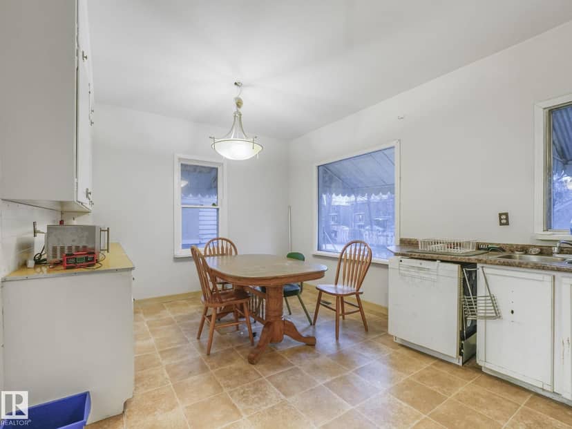 10958 108 ST NW, Edmonton, photo 5