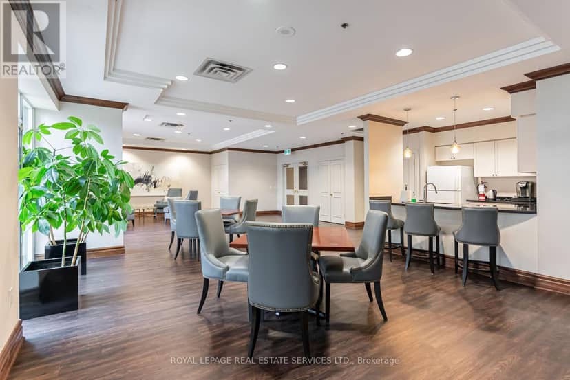 509 - 17 Michael Power Place — photo 26 of 30