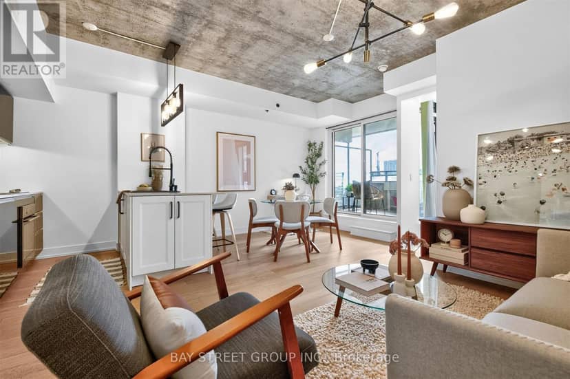 211 - 20 Minowan Miikan Lane W — photo 11 of 26