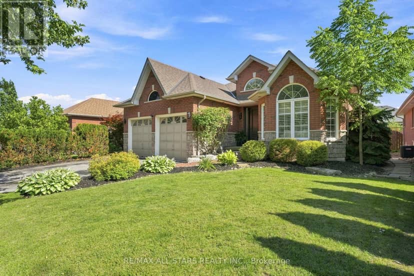 15 Ivygreen Road — photo 3 of 40