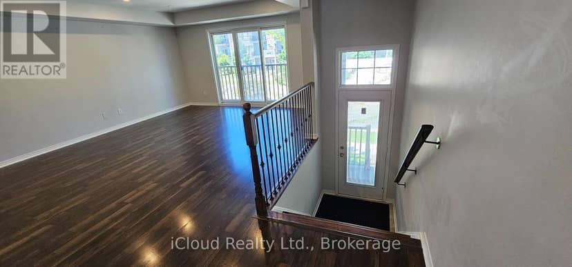 8 - 3070 Thomas Street — photo 2 of 35