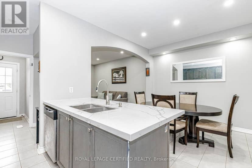 66 Hatton Court — photo 9 of 38