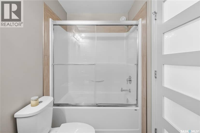 1602 Edward AVENUE — photo 19 of 40