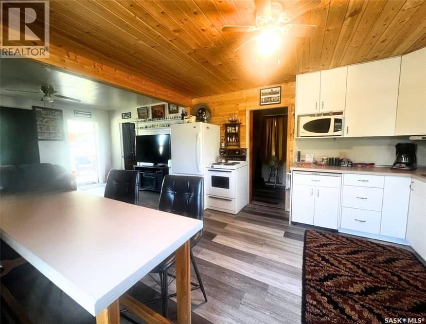 4 Ferguson BAY — photo 4 of 23