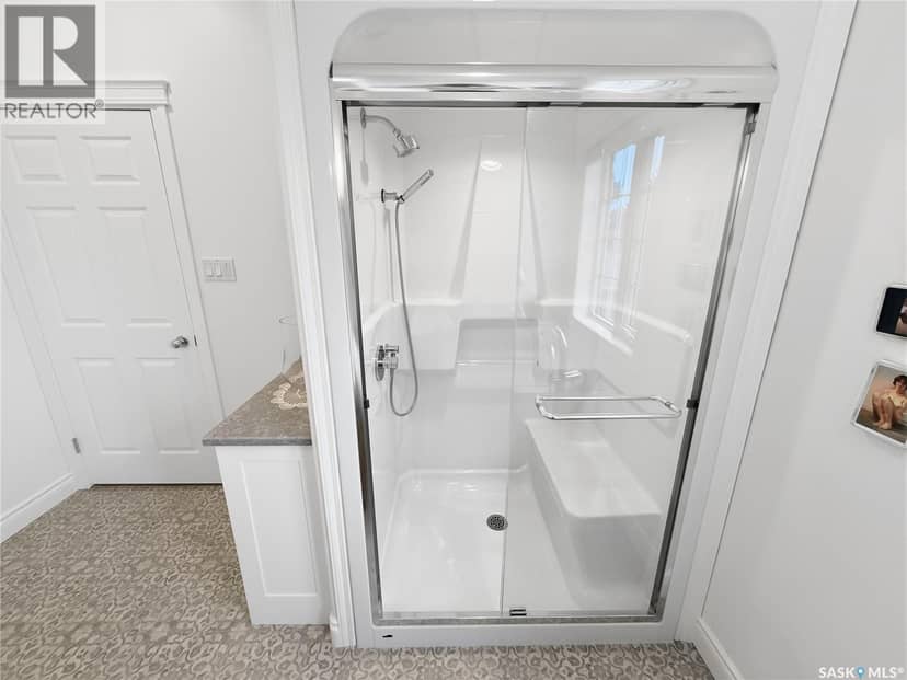 516 Aspen DRIVE — photo 34 of 40