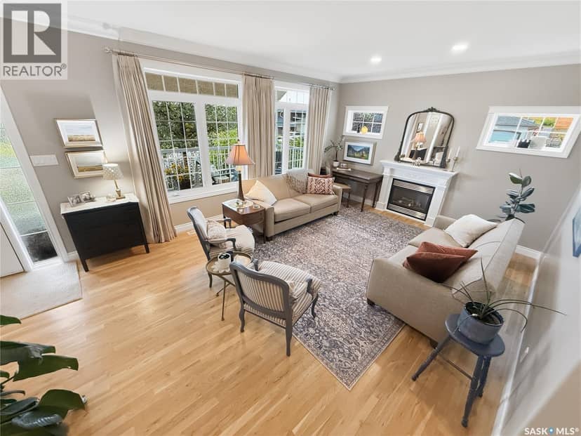 516 Aspen DRIVE — photo 9 of 40