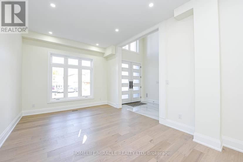 11 Hillcrest Avenue — photo 14 of 40
