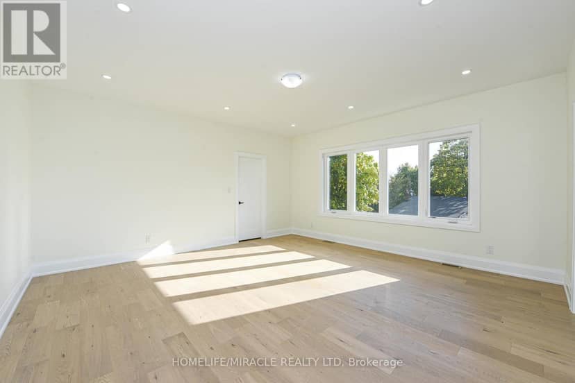 11 Hillcrest Avenue — photo 39 of 40