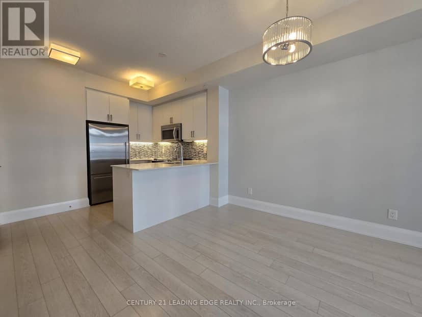 505 - 2 Old Mill Drive — photo 16 of 21