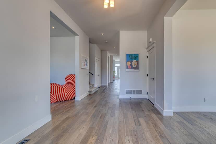 16568 104 AVENUE, Surrey, photo 3