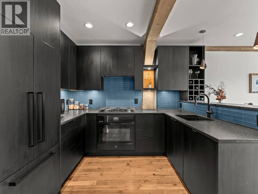 407 1216 Homer Street, Vancouver, photo 2