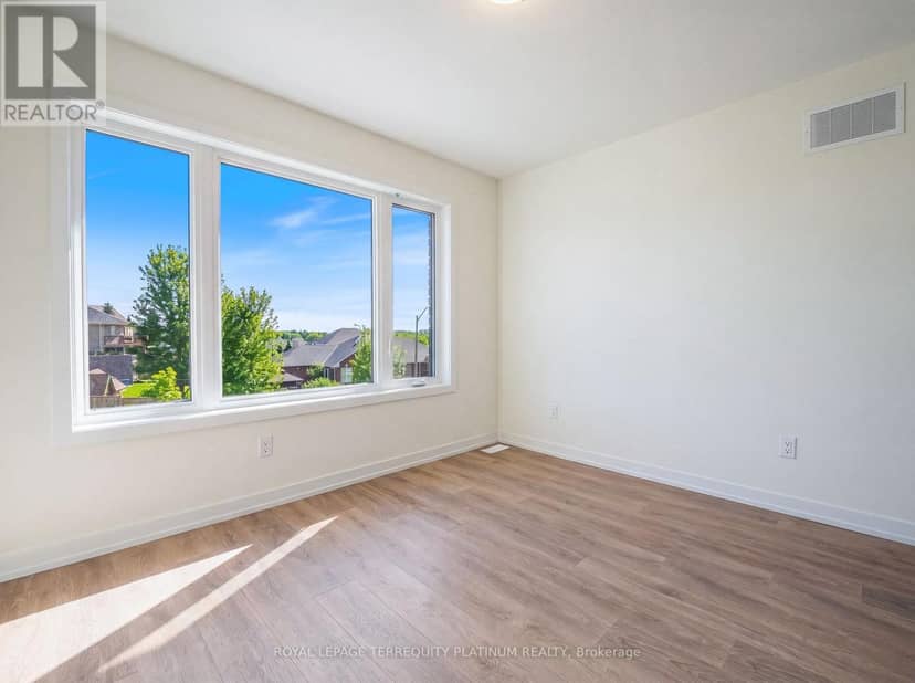 4 - 160 Densmore Road — photo 36 of 40