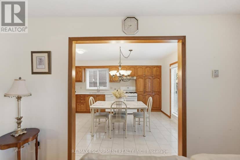 11 Gabriele Court — photo 13 of 40