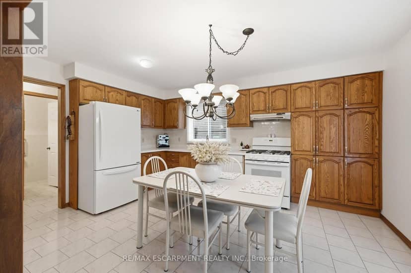 11 Gabriele Court — photo 15 of 40