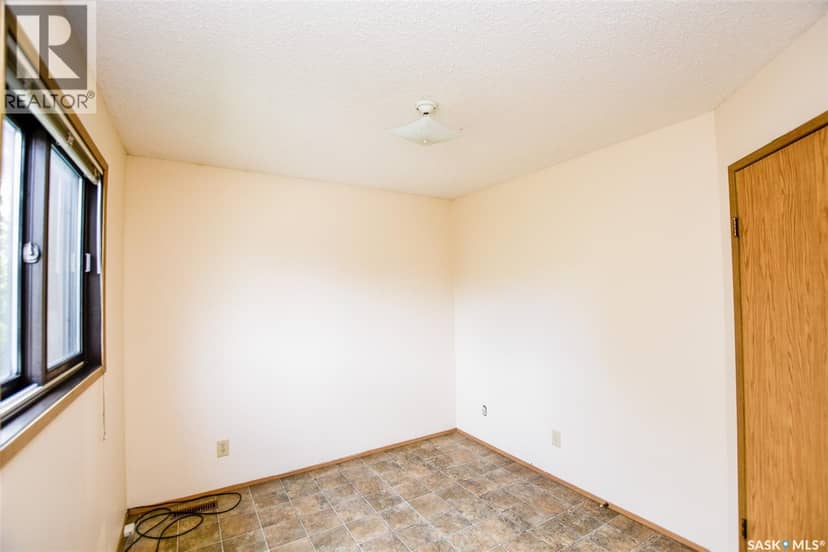 A 1638 Central AVENUE — photo 6 of 16