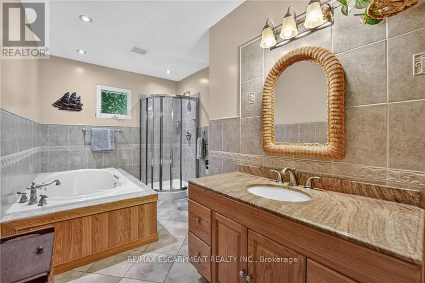 3294 South Grimsby Road 7 — photo 19 of 40