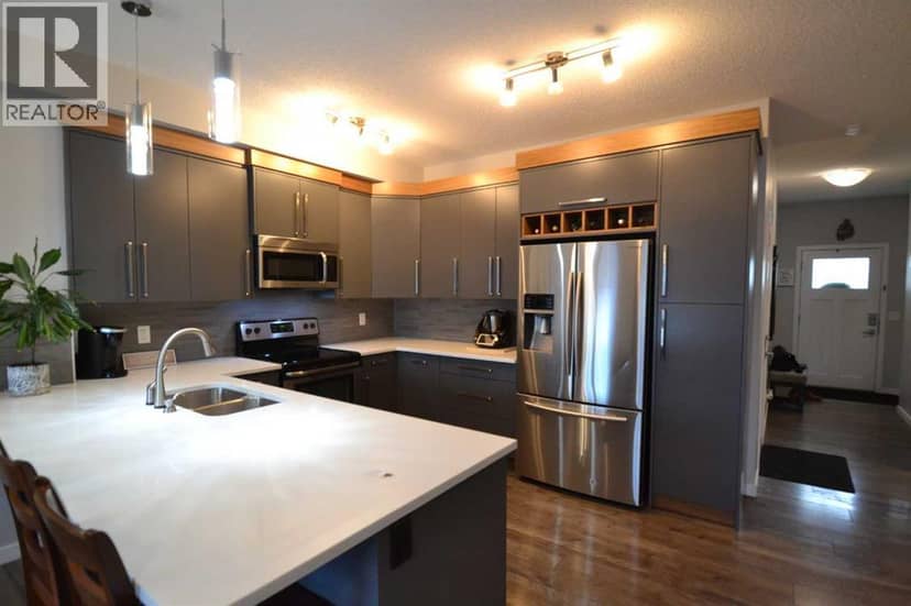 613 Hillcrest Road SW — photo 18 of 39