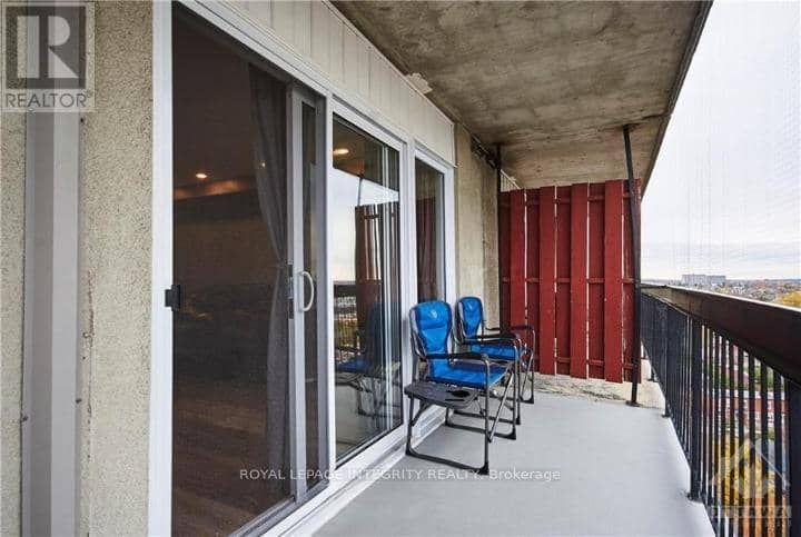 1505 - 158A McArthur Avenue — photo 22 of 30