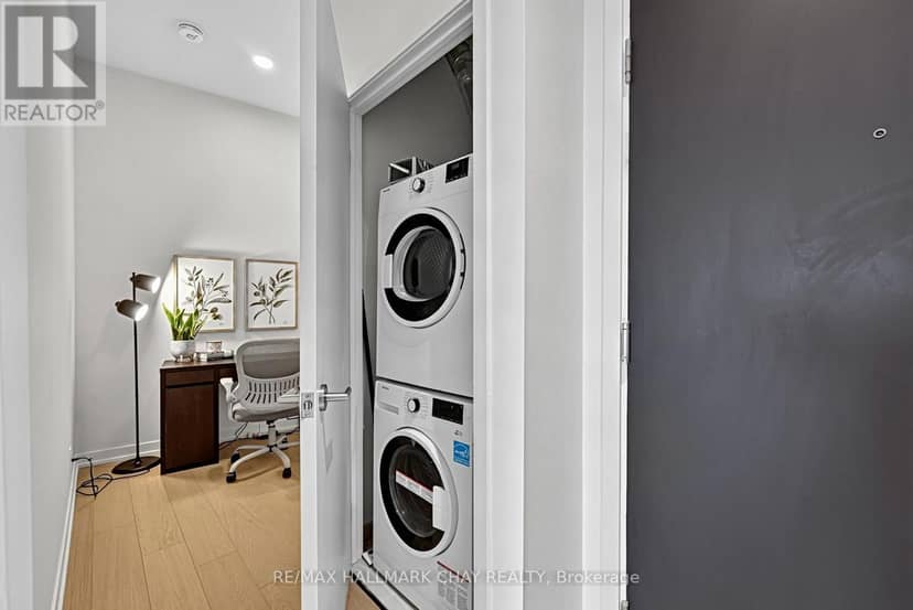LPH02 - 39 Mary Street — photo 21 of 39