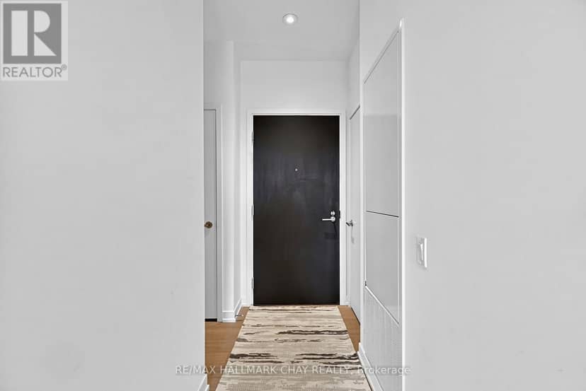 LPH02 - 39 Mary Street — photo 4 of 39