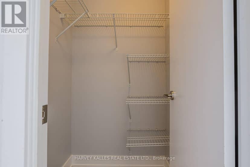 1822 - 30 Shore Breeze Drive — photo 23 of 31