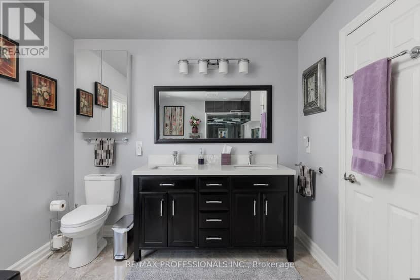 106 Rathburn Road — photo 33 of 40