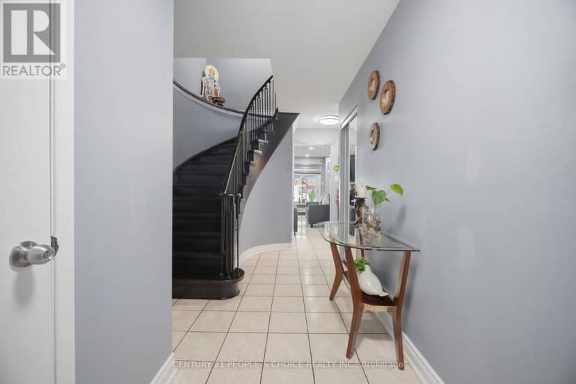 49 Cathy Jean Crescent, Toronto, photo 8