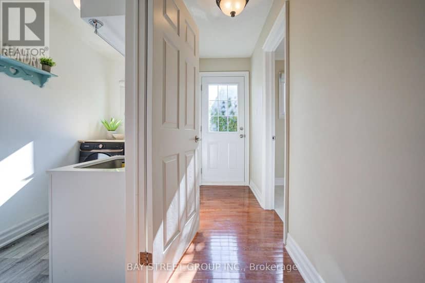 1348 Windrush Drive — photo 18 of 40