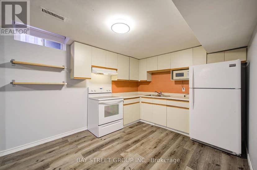 1348 Windrush Drive — photo 36 of 40